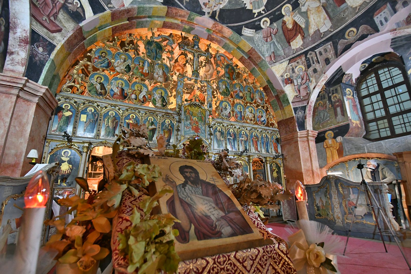 Vecsernyével ünnepelték az ortodox karácsonyt Székesfehérváron